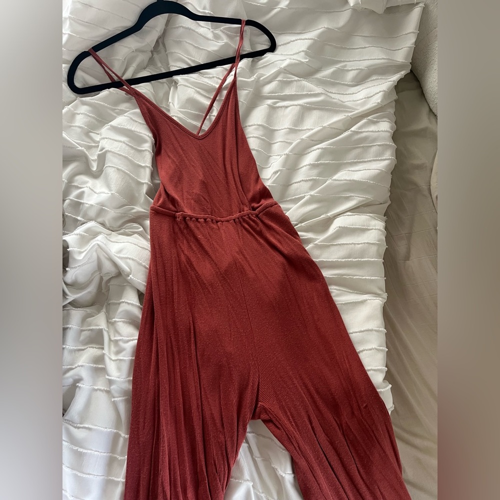 Silence + Noise Terracotta Sleeveless V-Neck Ribbed Jumpsuit with Pockets